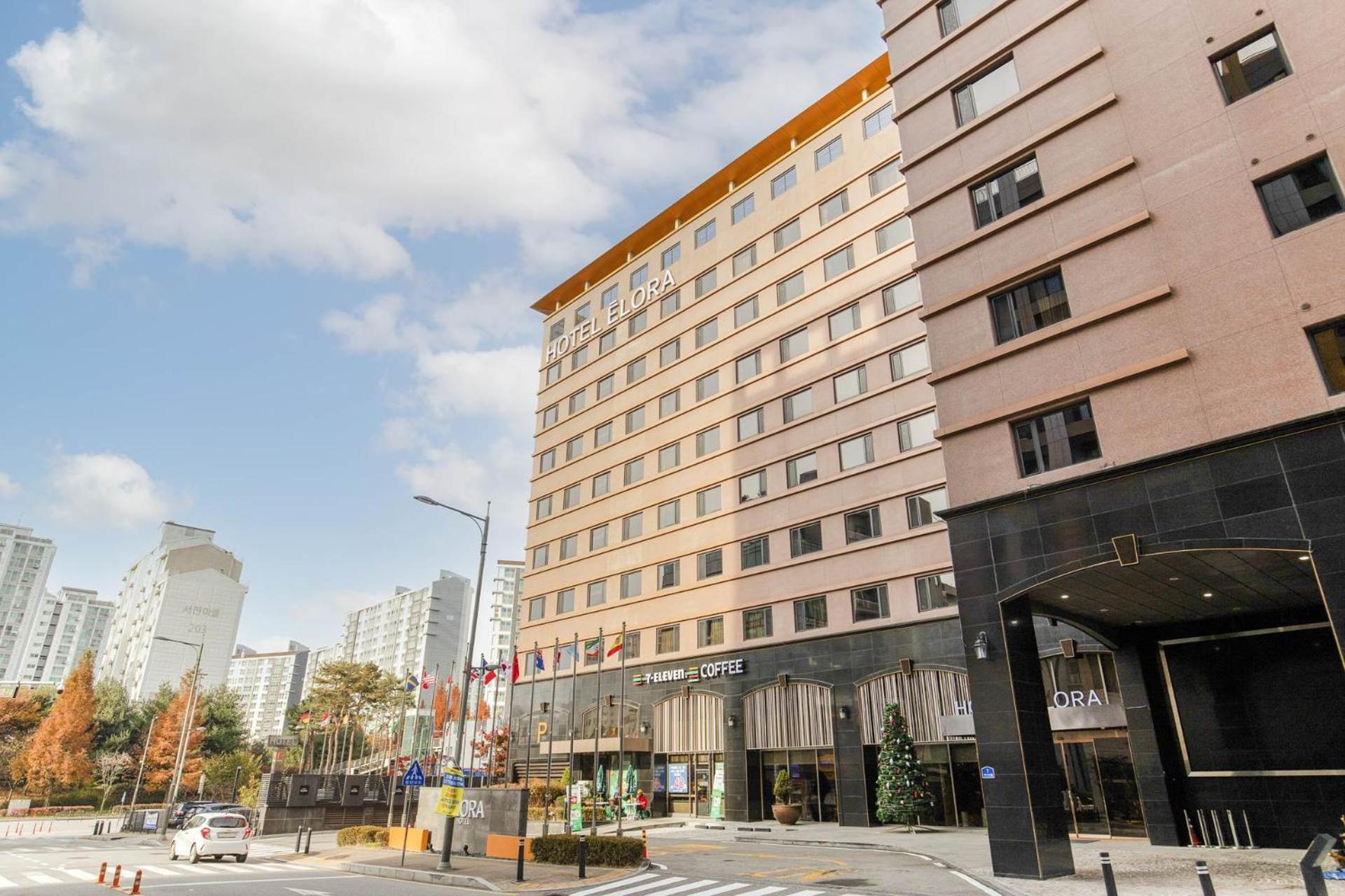 Hotel Elora Σουγόν Εξωτερικό φωτογραφία