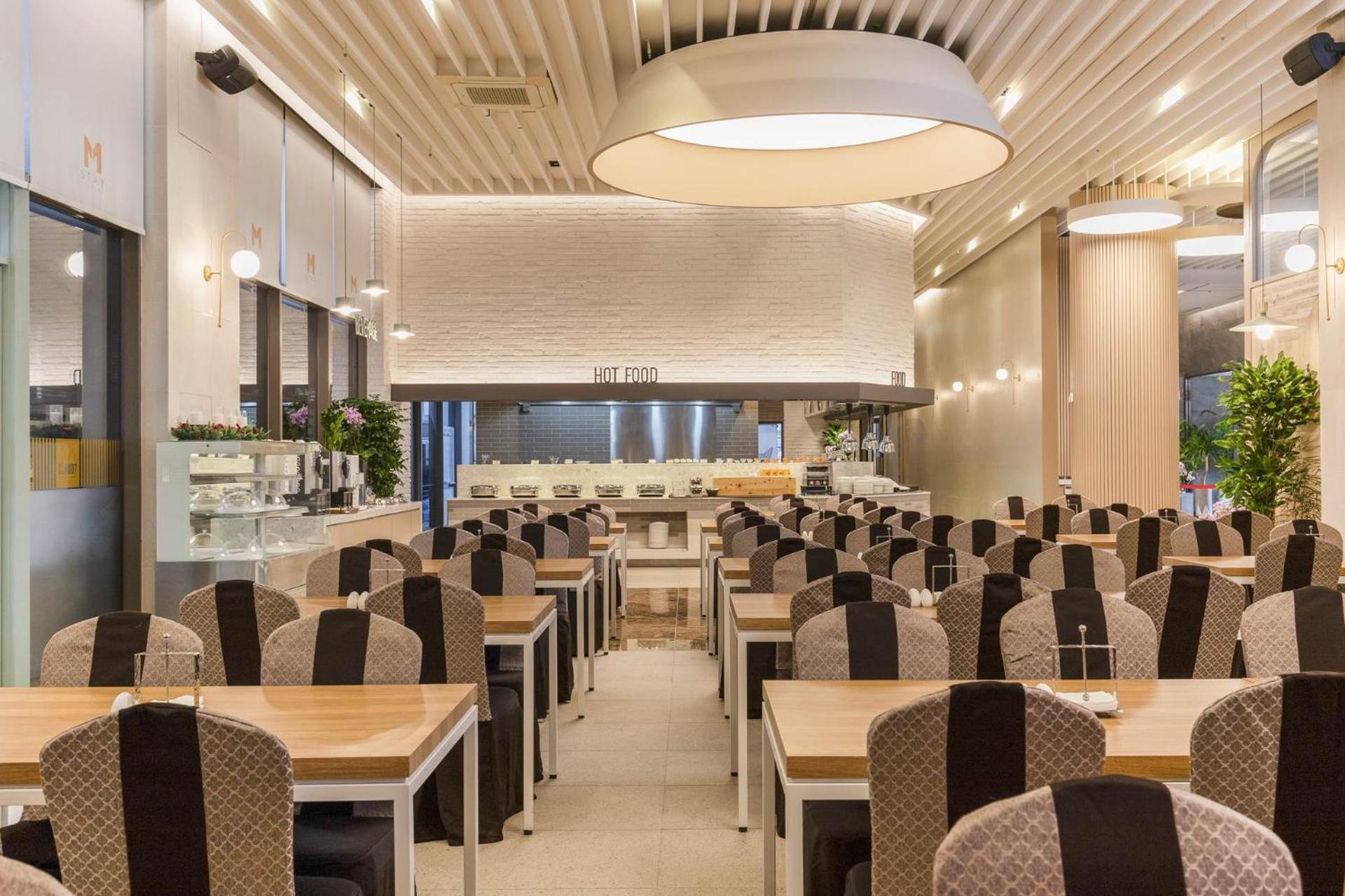 Hotel Elora Σουγόν Εξωτερικό φωτογραφία