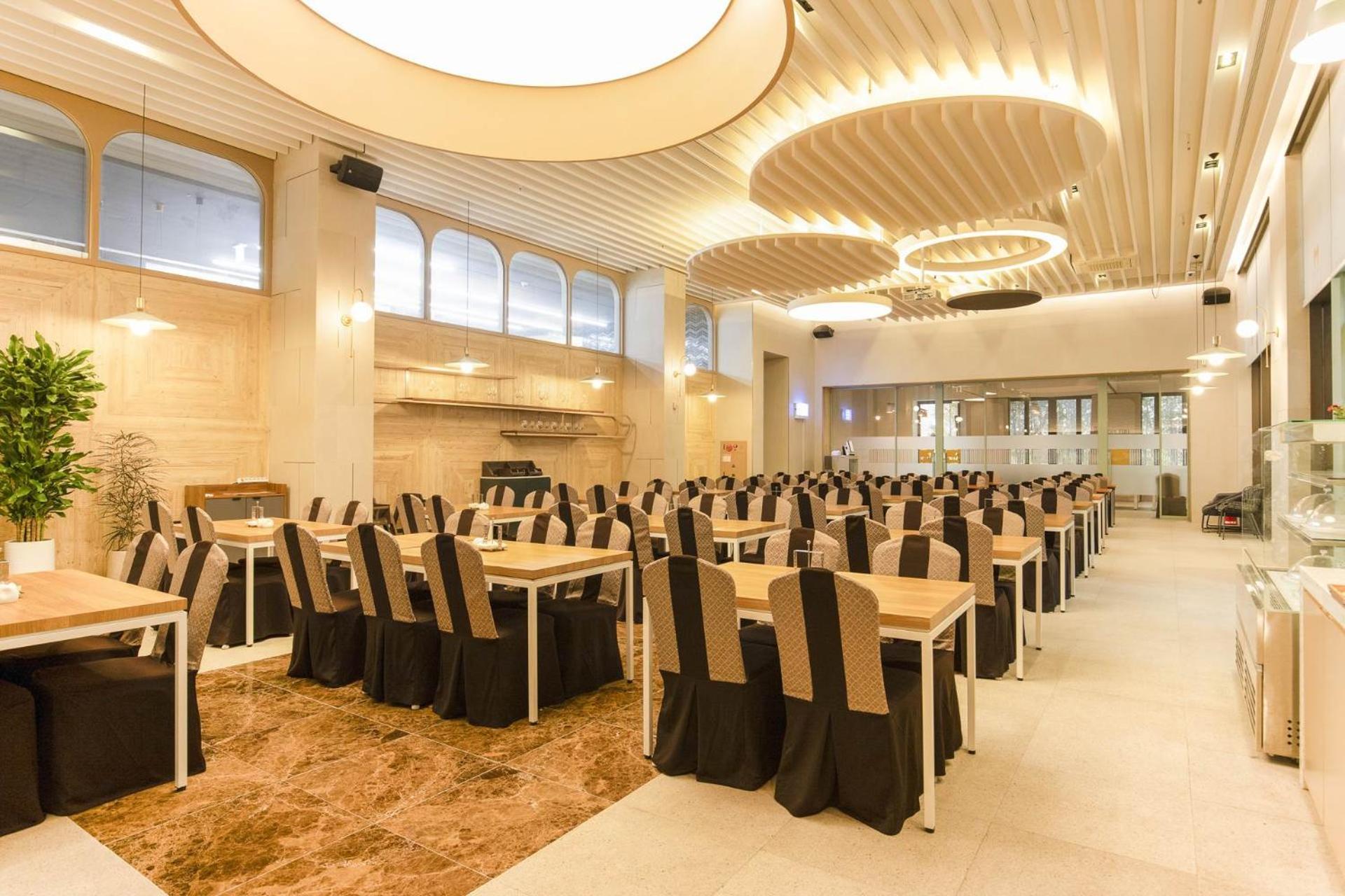 Hotel Elora Σουγόν Εξωτερικό φωτογραφία